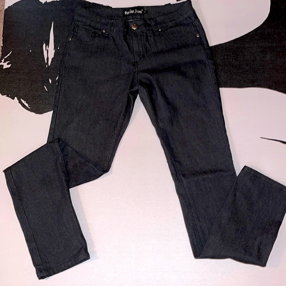 Paulina Jeans: Junior’s Black Straight Leg 5 Jeweled Pocket Jeans